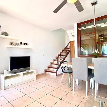 Casa Comoda Delante De La Playa Con Vista Al Mar Holiday home Cambrils