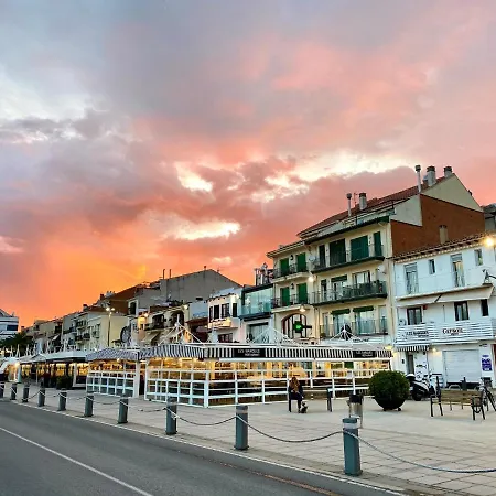 Casa Comoda Delante De La Playa Con Vista Al Mar *